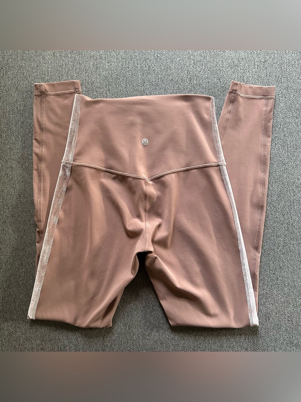 Lululemon Align Super High Waist Velvet Leggings in Spanish Oak Size 6 - Picture 7 of 8